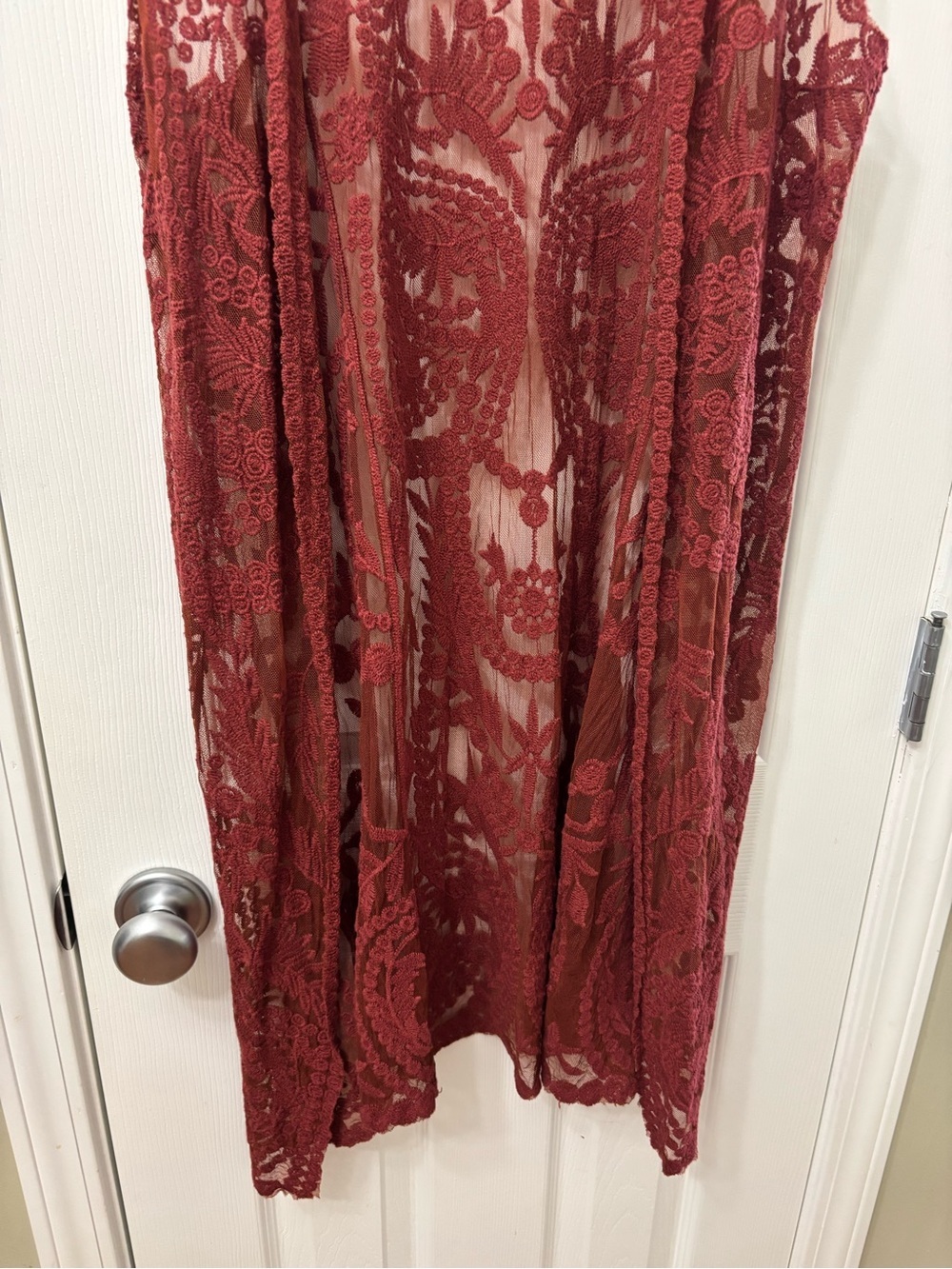 Rue 21 Burgundy Lace Duster Vest Sheer Open Front Boho Festival Size Large L - Picture 4 of 7